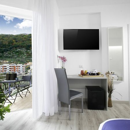Sirocco Suites Sant'Agnello Eksteriør billede